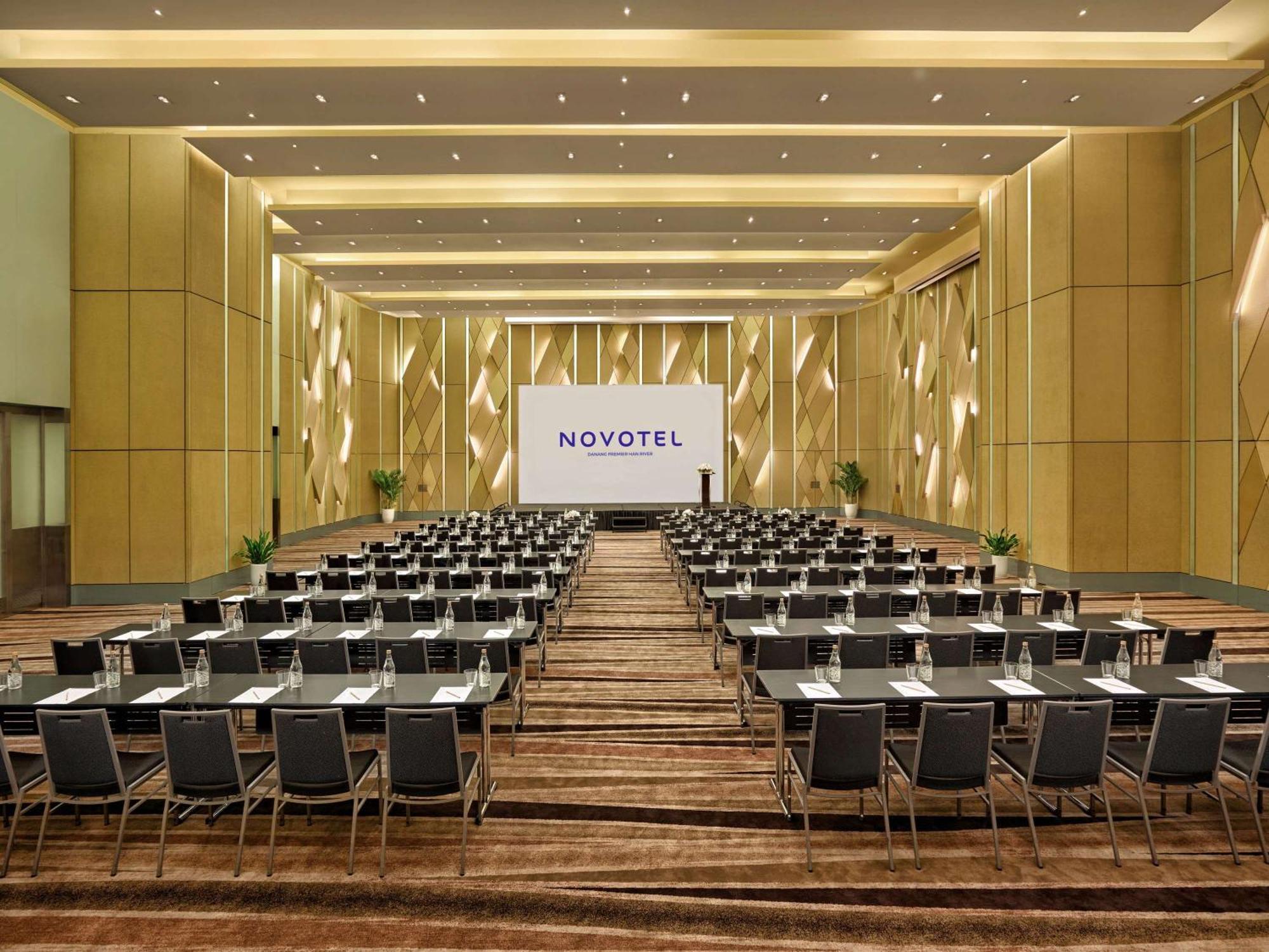 Novotel Danang Premier Han River Buitenkant foto