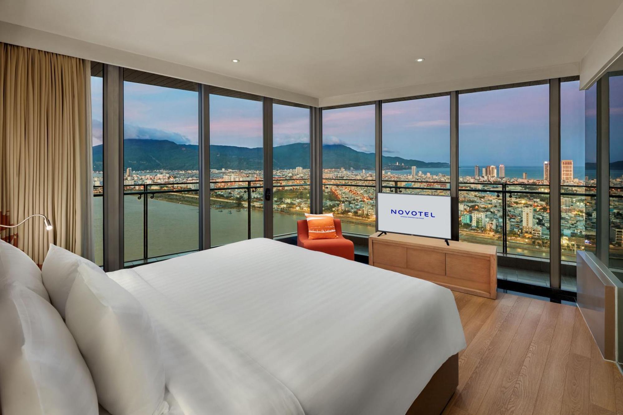 Novotel Danang Premier Han River Buitenkant foto